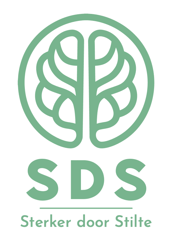 Sterker door Stilte - Kickbokstraining met psychologische begeleiding voor jongeren, vrouwen en organisaties in Nederland